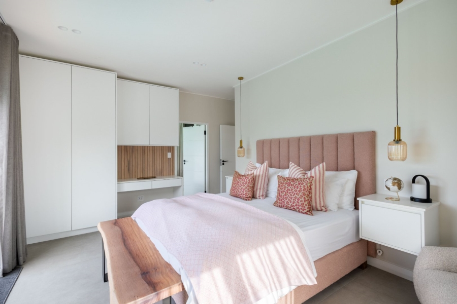 6 Bedroom Property for Sale in Cutty Sark Western Cape